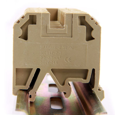 SAKZDU 2.5N DIN Rail Screw Clamp Terminal Blocks 800V 24A 2.5 mm² Wiring Gauge