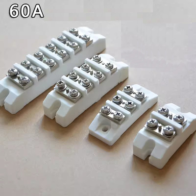 11mm Ceramic Barrier Screw Terminal Blocks 800℃ High Temperature Resistance 60 Amps 380 Volts