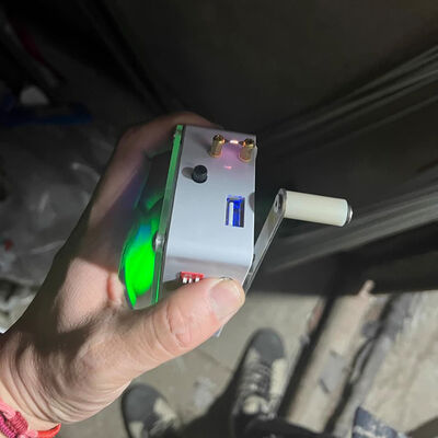 USB Charger Hand Crank Generator Emergency Survival Power Pack Phone Charger Outdoor Lighting Ignition Battery-free